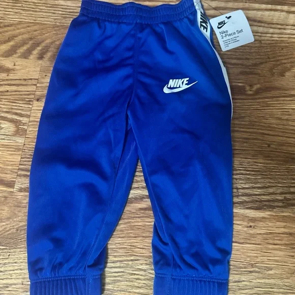 🆕 Nike Baby Boys Tracksuit Size 12M - Picture 5 of 7
